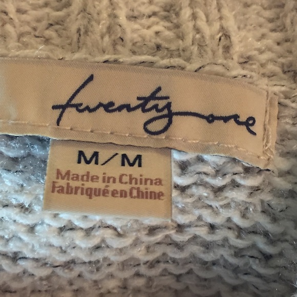 Twenty-one shirt sleeves sweater tunic ties cream - Picture 7 of 7